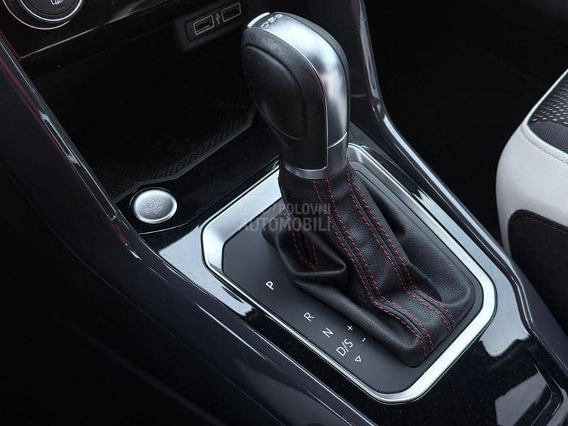 Volkswagen T-Roc Švajcarska Dsg