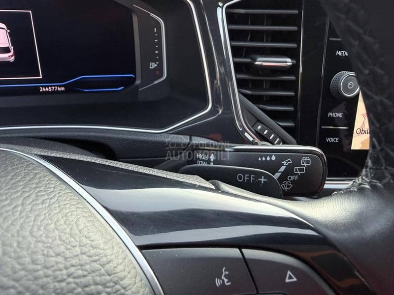 Volkswagen T-Roc Švajcarska Dsg