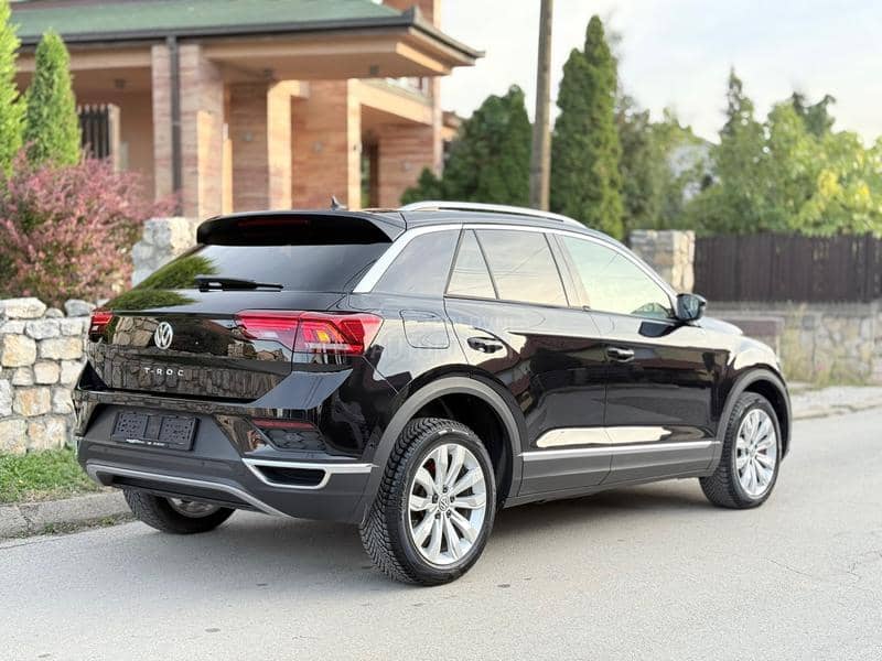 Volkswagen T-Roc Švajcarska Dsg