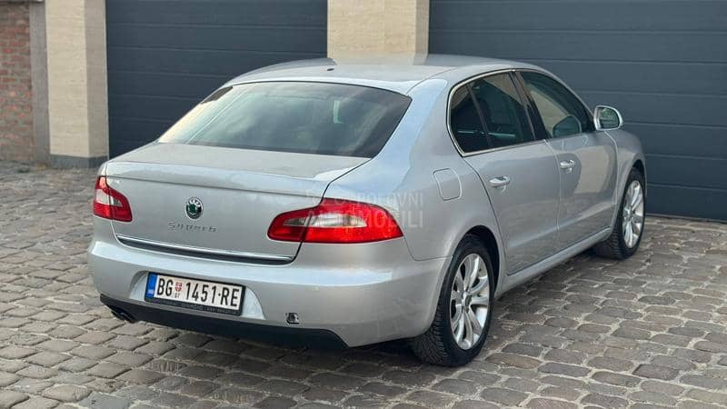 Škoda Superb 2.0tdi