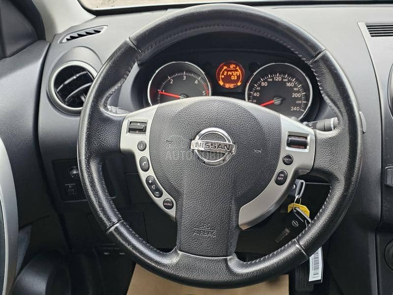 Nissan Qashqai 1.5 dci Nissan Qashqai 1.5 dci
