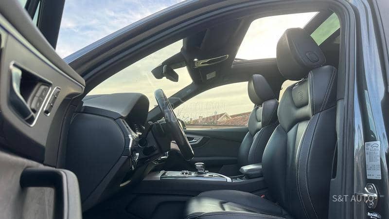 Audi Q7 3.0 TDI/3XS-LINE/FUL Audi Q7 3.0 TDI/3XS-LINE/FUL