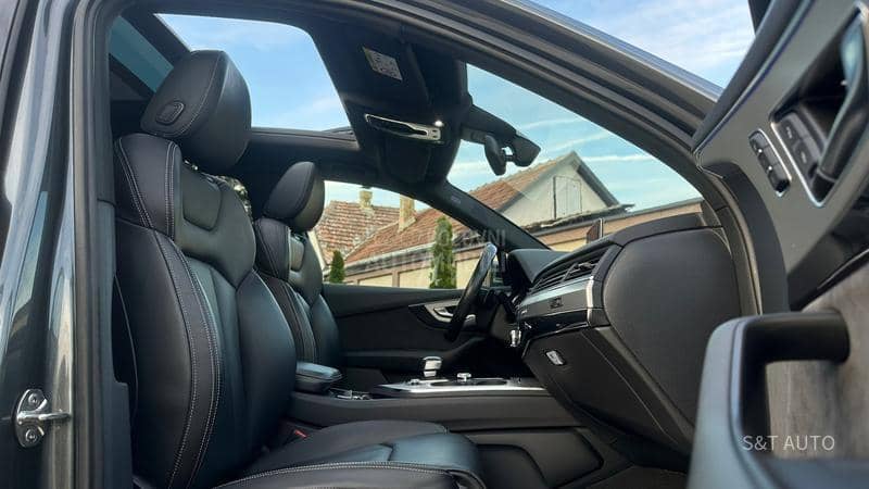 Audi Q7 3.0 TDI/3XS-LINE/FUL Audi Q7 3.0 TDI/3XS-LINE/FUL