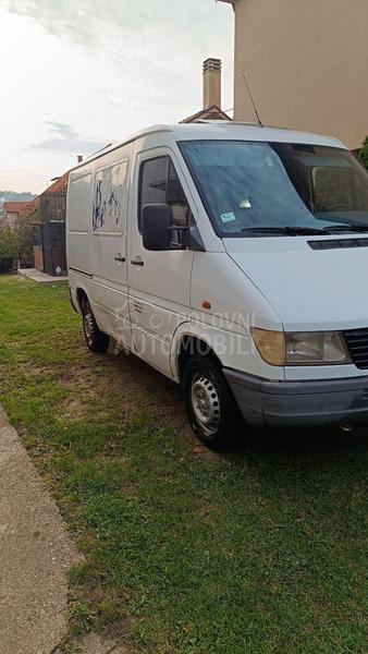 Mercedes Benz 210 REG 11.2026