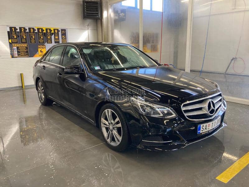 Mercedes Benz E 220 