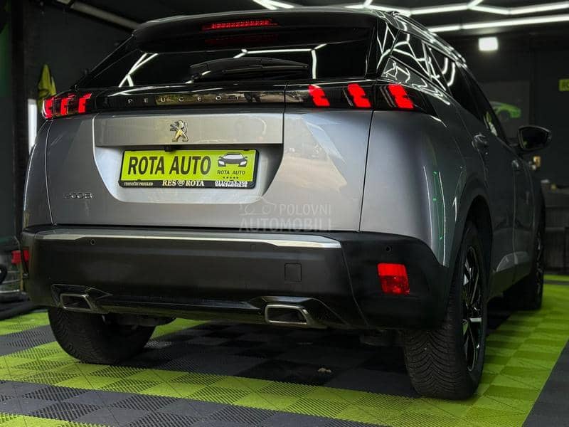 Peugeot 2008 1.2b/Allure/3D/N0V