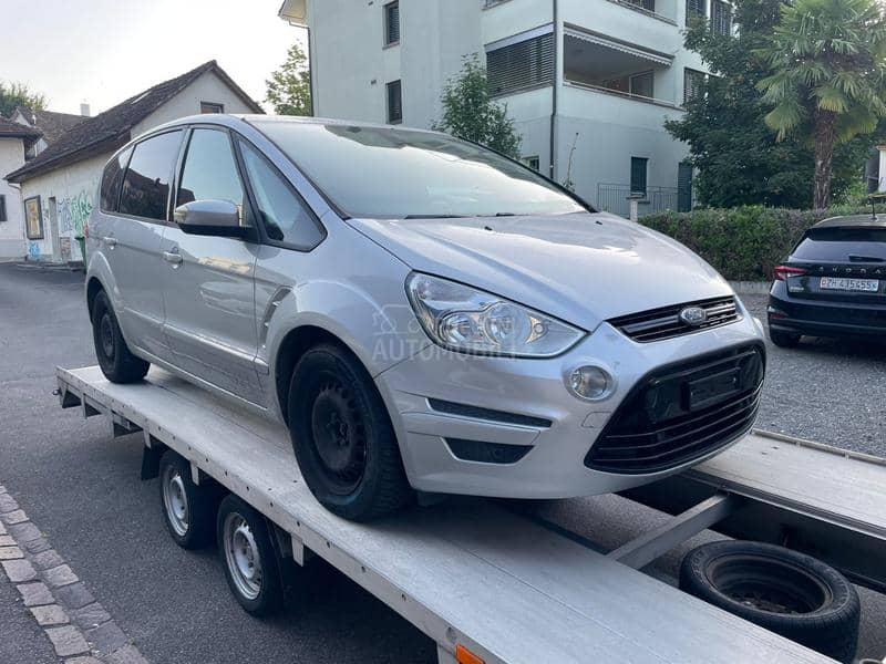 Ford S-Max 