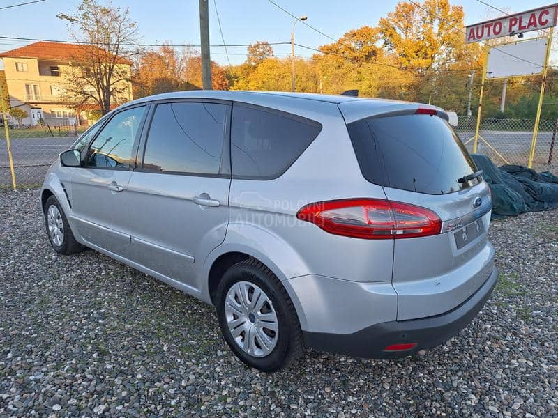 Ford S-Max 