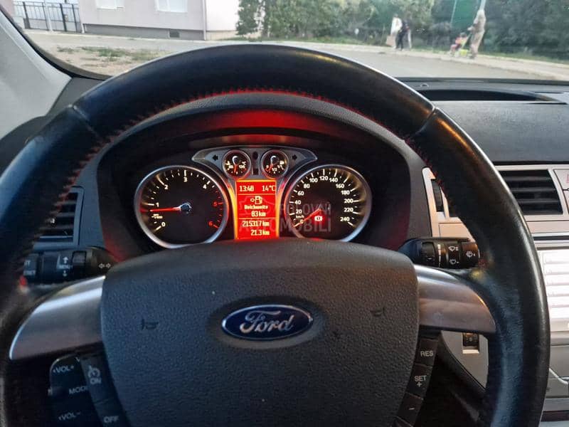 Ford Kuga 2.0 tdci Titanium