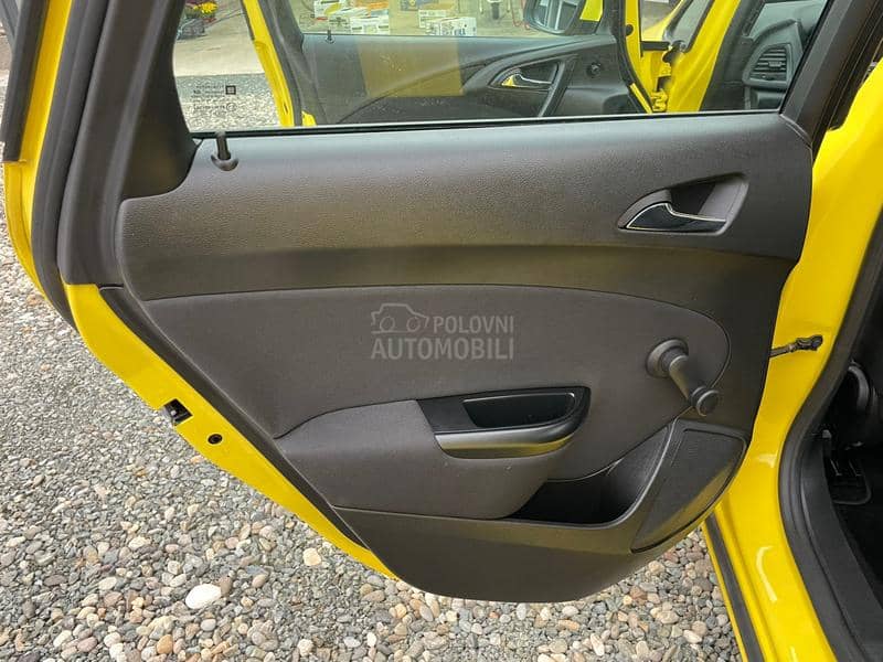 Opel Astra J 1.6Enjoy