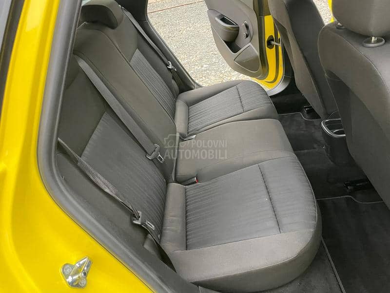 Opel Astra J 1.6Enjoy