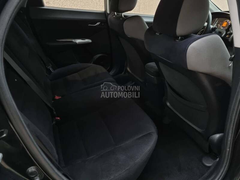 Honda Civic 1.8b SPORT