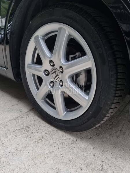 Honda Civic 1.8b SPORT