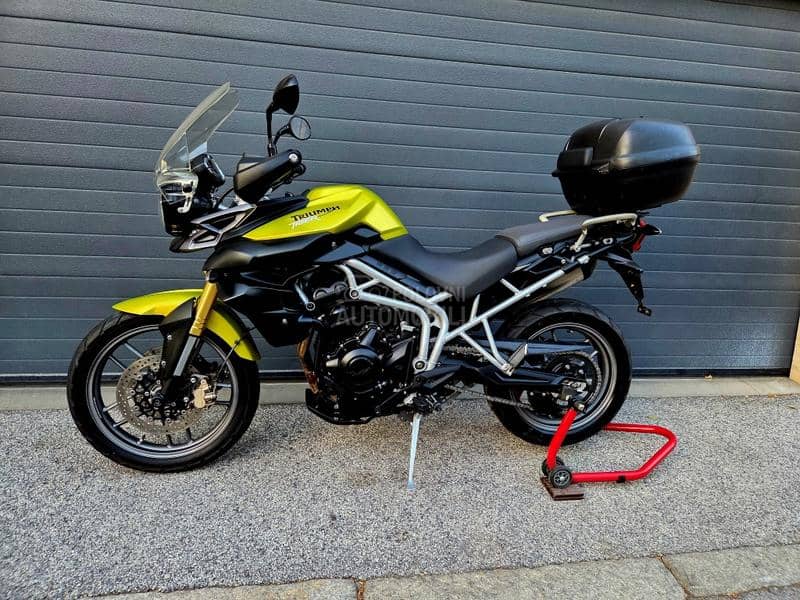 Triumph Tiger 800