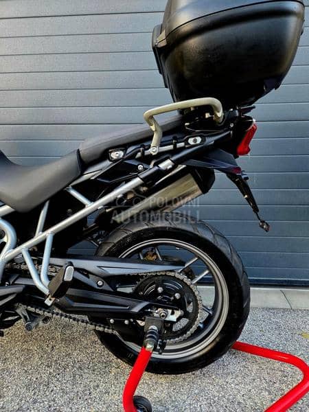 Triumph Tiger 800