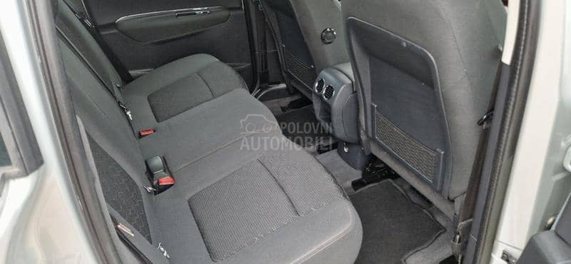 Peugeot 3008 1.6 HDI Allure Peugeot 3008 1.6 HDI Allure