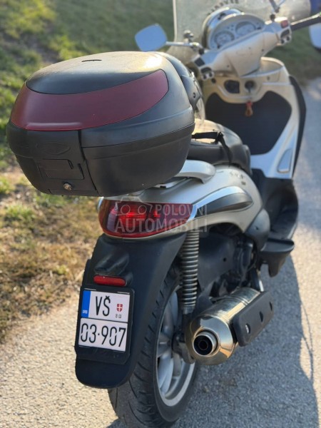 Piaggio Beverly