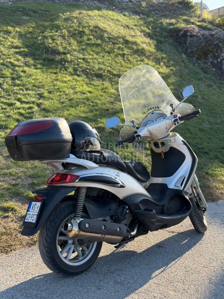 Piaggio Beverly