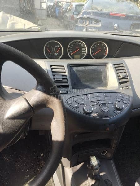 kompletan auto u drlovima