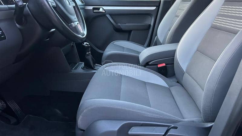 Volkswagen Touran 2.0 TDI PANO