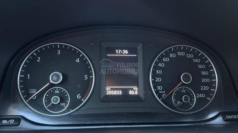 Volkswagen Touran 2.0 TDI PANO