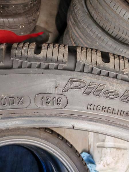 Michelin 245/35 R19 Zimska