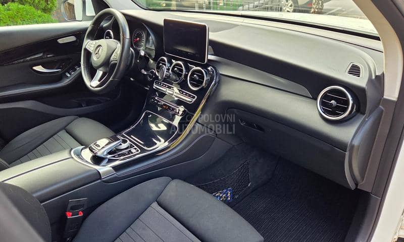 Mercedes Benz GLC 220 GLC220 4MATIC Mercedes Benz GLC 220 GLC220 4MATIC