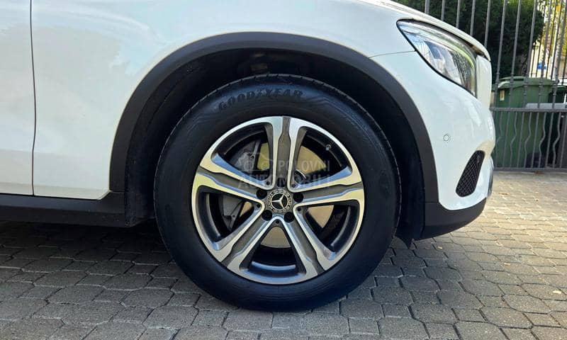 Mercedes Benz GLC 220 GLC220 4MATIC Mercedes Benz GLC 220 GLC220 4MATIC