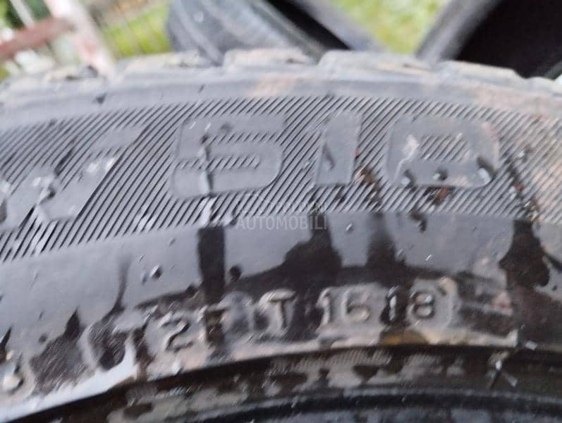 Dayton 215/55 R16 Zimska