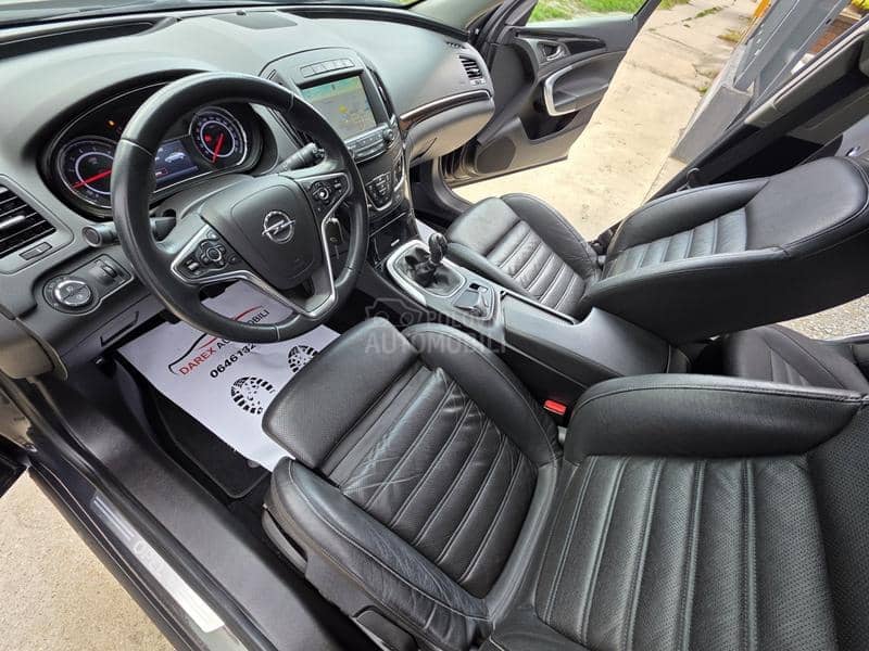 Opel Insignia 2.0 CDTI N.A.V.I Opel Insignia 2.0 CDTI N.A.V.I