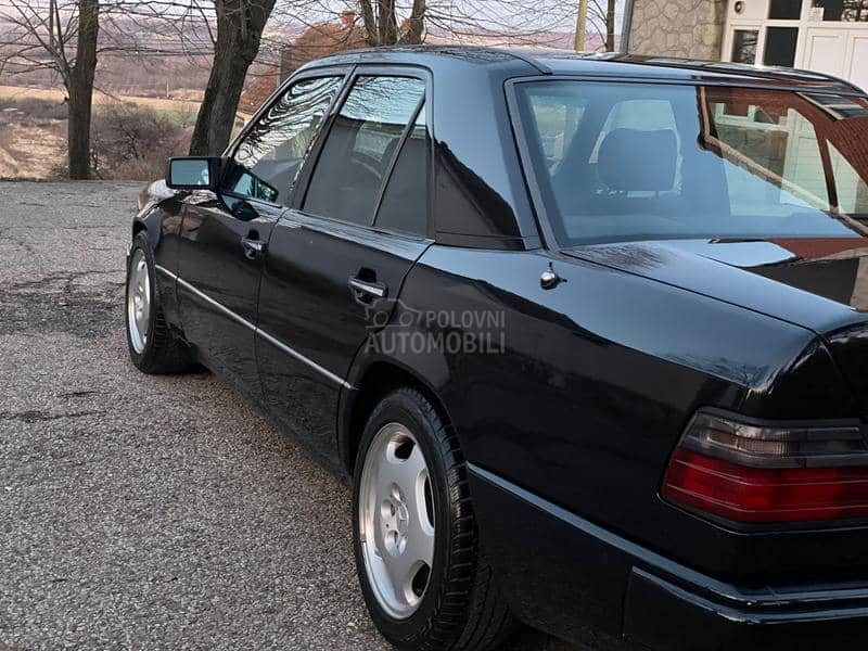 Mercedes Benz E 124 NOVAAAA
