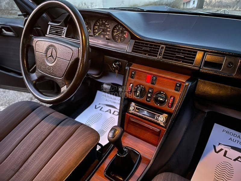 Mercedes Benz E 124 NOVAAAA
