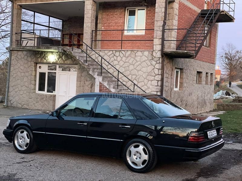 Mercedes Benz E 124 NOVAAAA