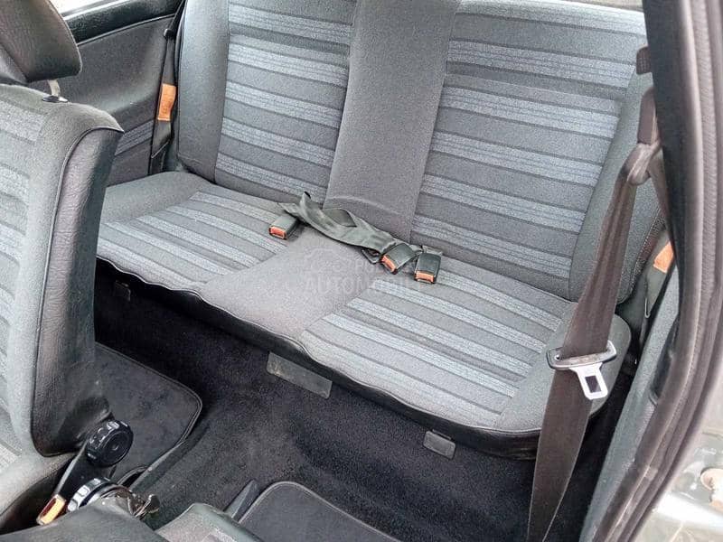 Volkswagen Golf 2 1.6 BUKVALNO NOV