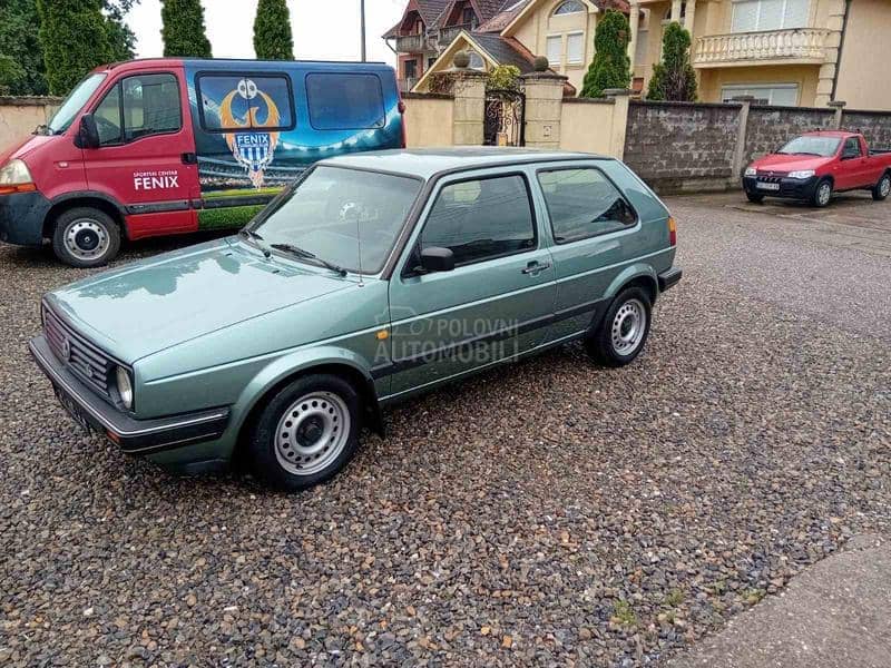 Volkswagen Golf 2 1.6 BUKVALNO NOV