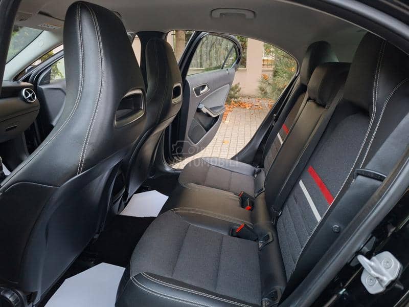 Mercedes Benz A 180 1.5   P R E S T I Ž Mercedes Benz A 180 1.5   P R E S T I Ž