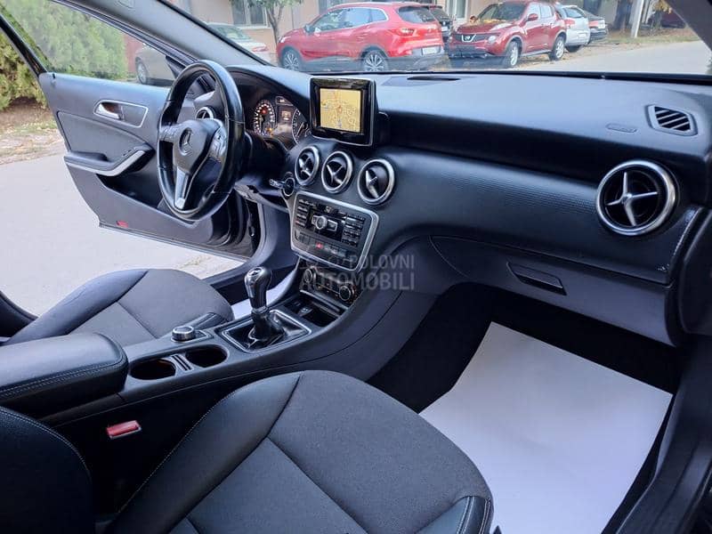 Mercedes Benz A 180 1.5   P R E S T I Ž Mercedes Benz A 180 1.5   P R E S T I Ž