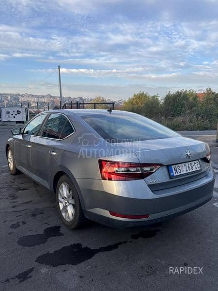 Škoda Superb 2.0