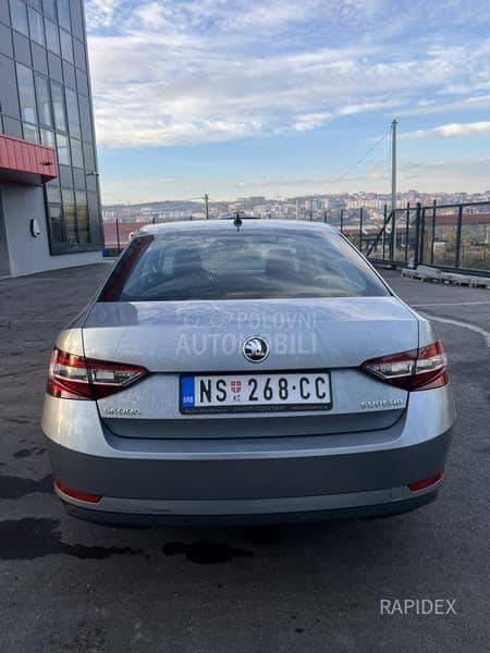 Škoda Superb 2.0