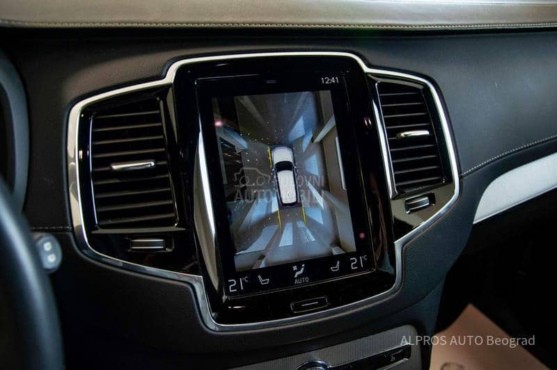 Volvo XC90 2.0 B5 AWD R-DESIGN