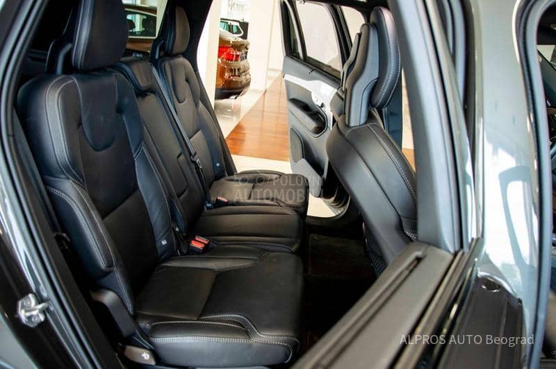 Volvo XC90 2.0 B5 AWD R-DESIGN
