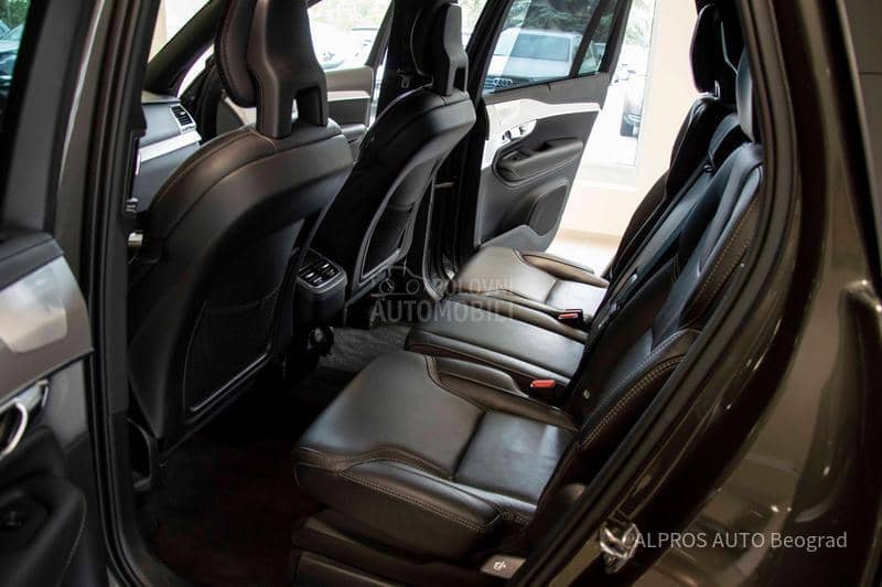 Volvo XC90 2.0 B5 AWD R-DESIGN