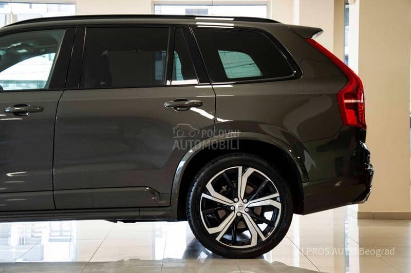 Volvo XC90 2.0 B5 AWD R-DESIGN