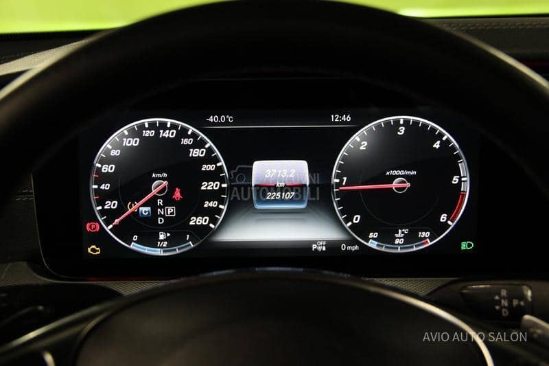 Mercedes Benz E 220 RATA OD198/SPORT