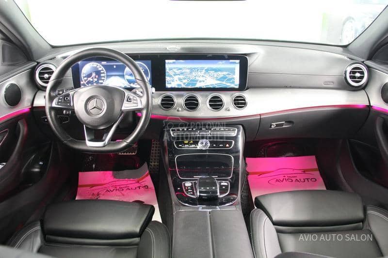 Mercedes Benz E 220 RATA OD198/SPORT