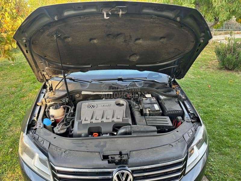 Volkswagen Passat B7 2.0 TDI Bluemotion