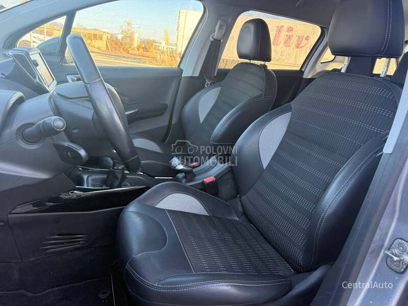 Peugeot 2008 1.5 HDI ALURE