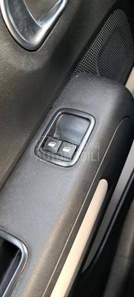 Citroen C3 BUSINESS 1.2I 82 N1