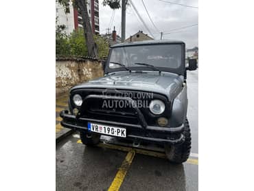 UAZ Hunter