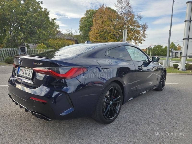 BMW M440i xDrive